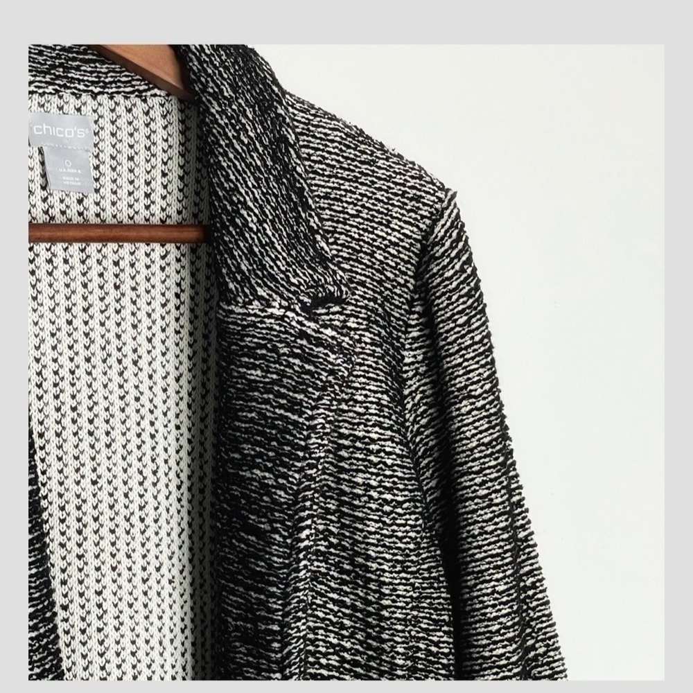 Chicos Blazer Jacket Shacket Long Line Black White Frayed Hem Button Front Sz 0 - Picture 8 of 12